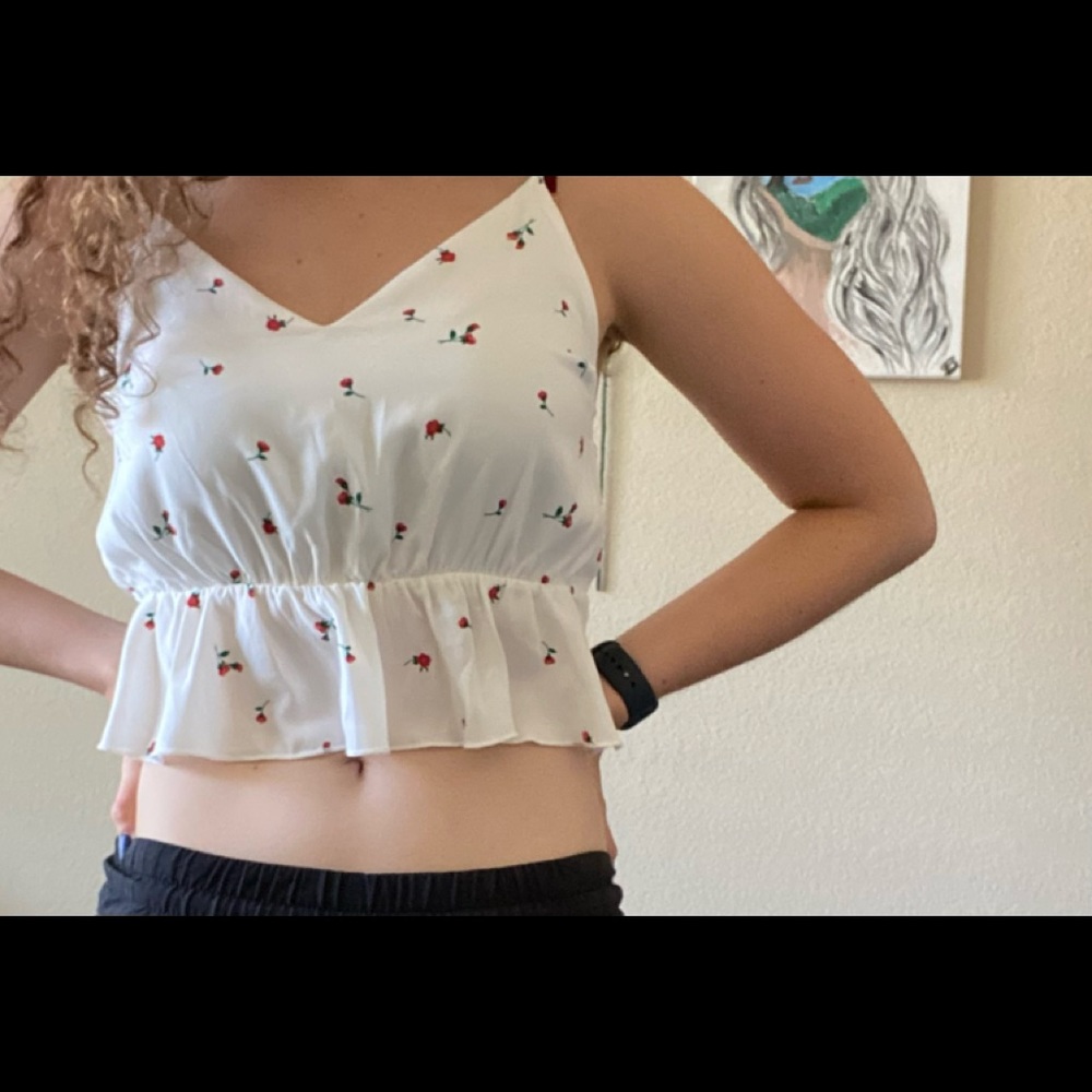IJOAH Cropped Tank Top